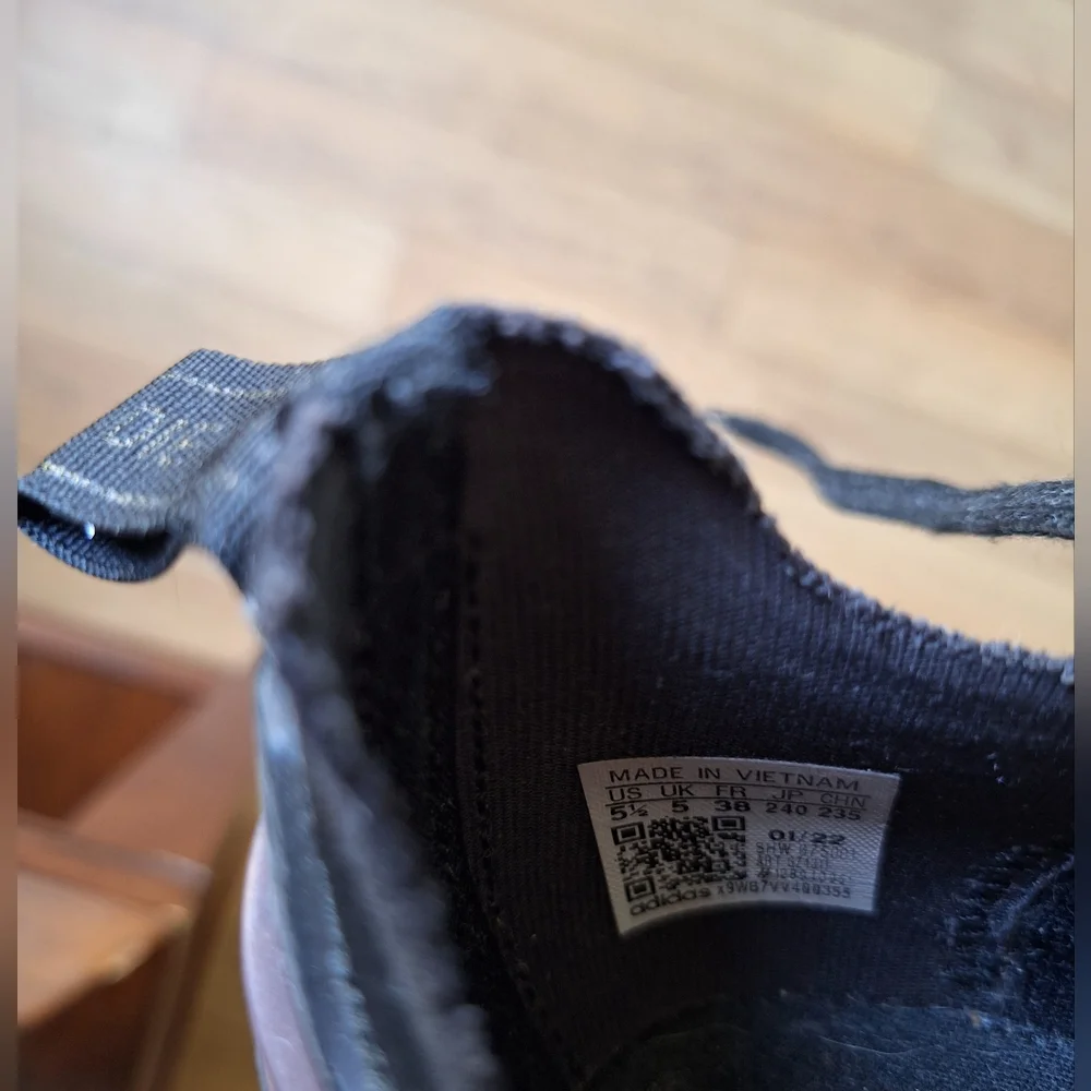 Adidas Originals NMD_V3 BOOST OG Black White Men Unisex Casual Shoes